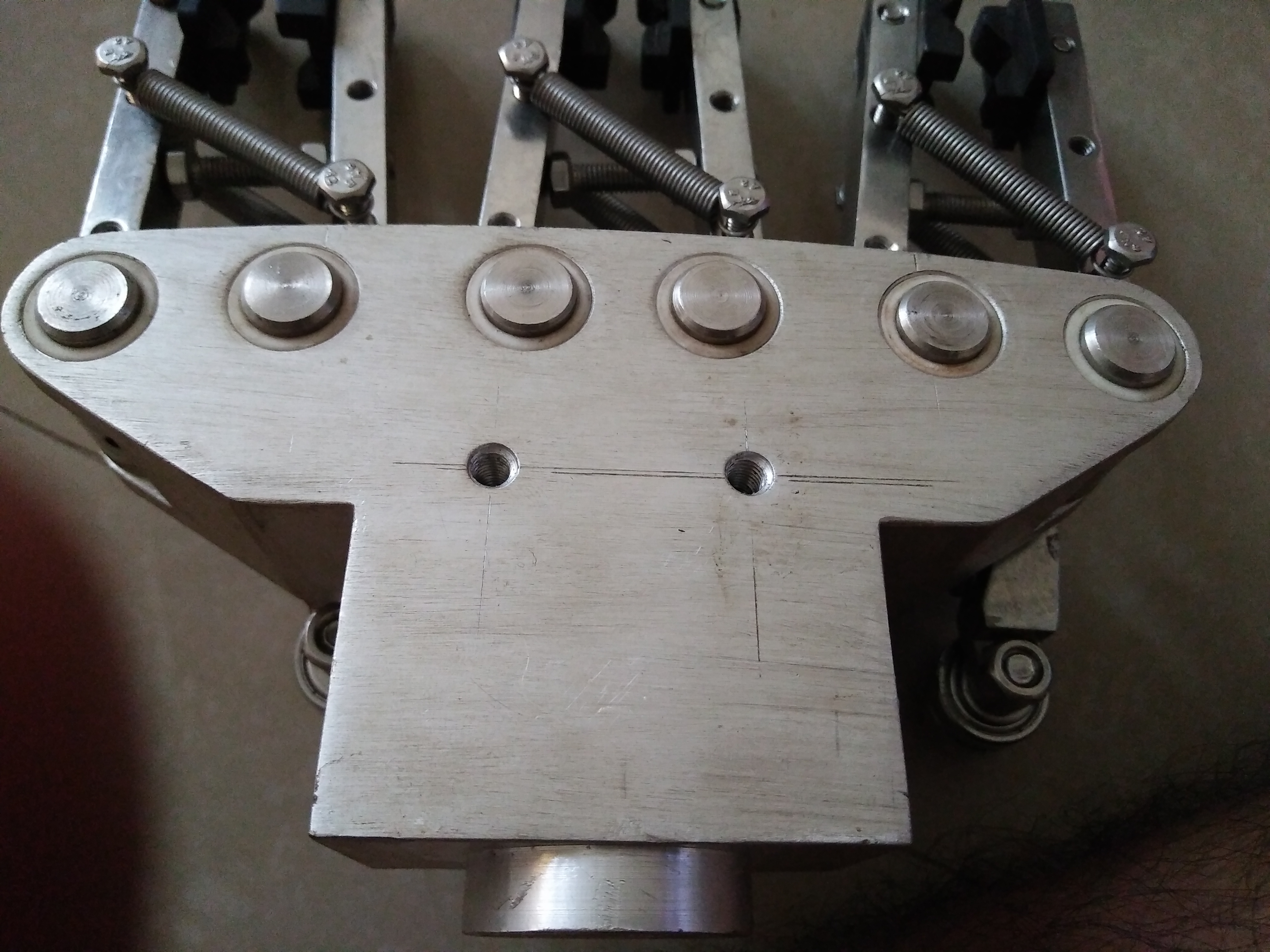 gripper block